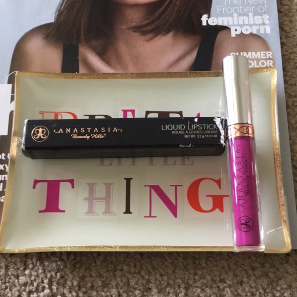 Anastasia Beverly Hills Other - Anastasia Beverly Hills Liquid matte lipstick